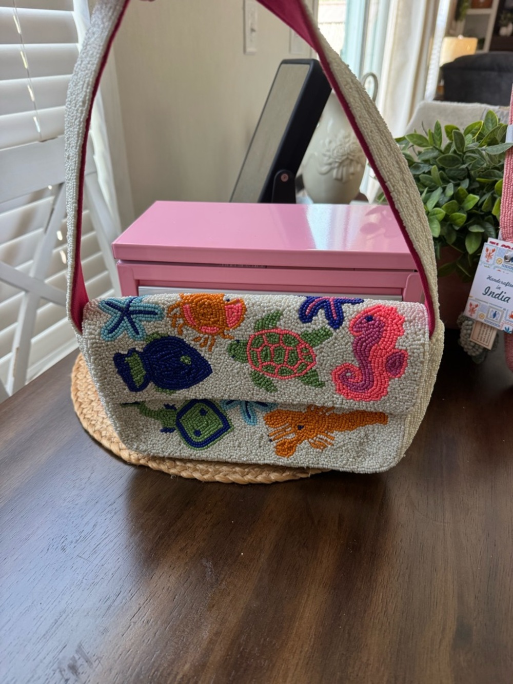 Beaded Ocean Motif Crossbody Bag in Cream and Pink